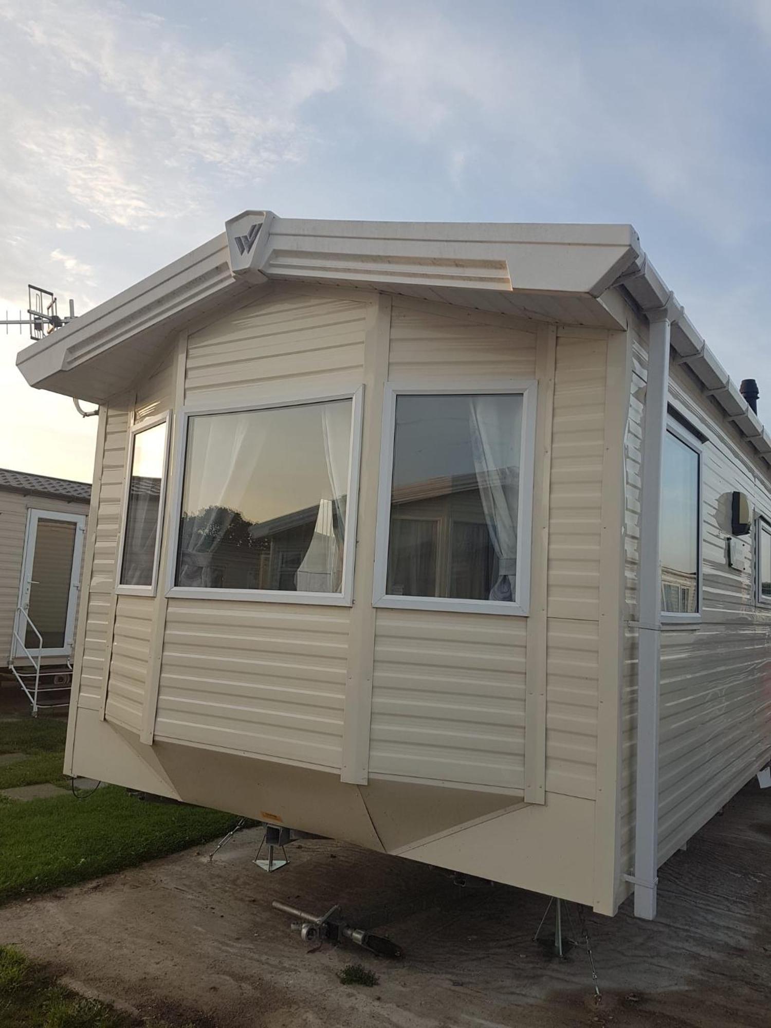 Отель Meadow Bay Hayling Island-Iona Саут-Хейлинг Экстерьер фото